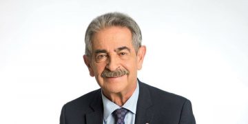 Revilla anuncia su retirada de la política en 2025 y critica la gestión del Gobierno cántabro