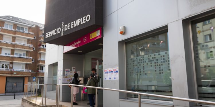 El Gobierno de Cantabria convoca las ayudas del programa experiencial de empleo y formación, dotado con más de 10 millones