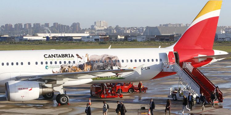 Cantur licita la publicidad en soportes de compañías aéreas dirigidas a los mercados de Ibiza y Menorca