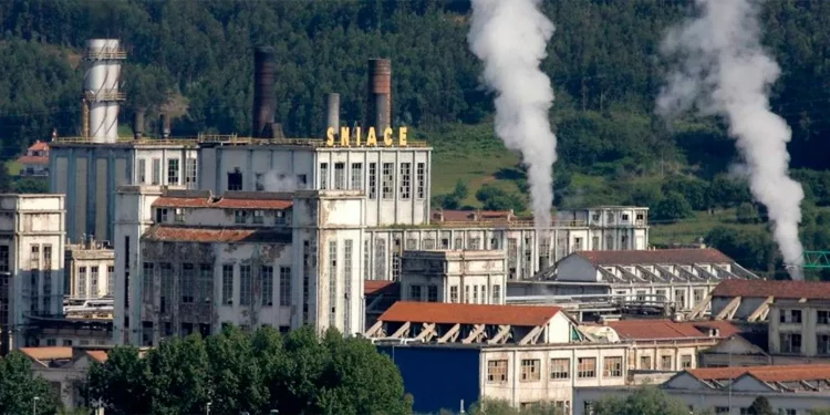 La Junta de Gobierno de Torrelavega autoriza la demolición de la caldera de Sniace por medios convencionales