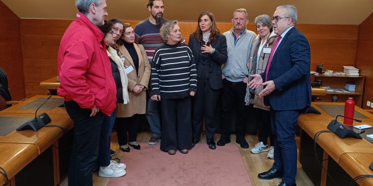 Paula Fernández pide de nuevo explicaciones al Gobierno por el incumplimiento de los compromisos con el servicio de limpieza de Valdecilla