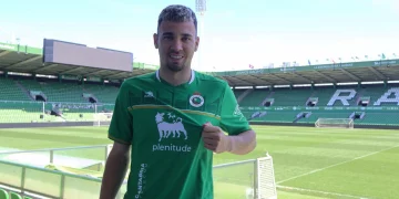 Arana sufre un esguince en la rodilla derecha