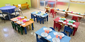 STEC reclama a la Consejería de Educación y a la SRE que negocien una reducción de ratios en los comedores para aulas de 1 y 2 años