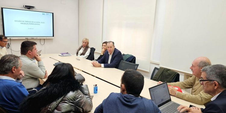 Torrelavega estudia hacer «turborotonda» la rotonda del «donuts» de la Habana Vieja