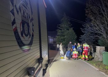 Un joven herido tras colisión entre motocicleta y coche en Villacarriedo
