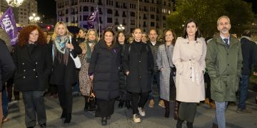 Más de 1.200 personas se manifiestan en Santander contra la violencia machista