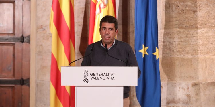 Mazón pide ayuda al Gobierno por valor de 31.400 millones, casi más que todo el presupuesto de la comunidad