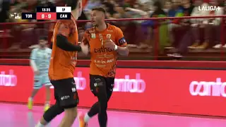 BM Torrelavega vence a Cangas tras una buena segunda parte