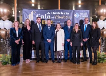 Los hosteleros cántabros claman contra los pisos turísticos y el botellón