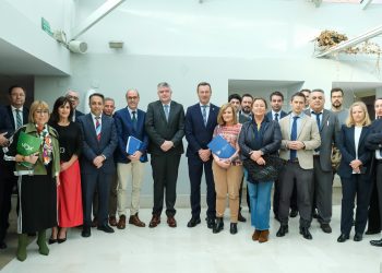 Agüeros confirma en la Comisión del Parlamento el carácter social de los Presupuestos de Cantabria