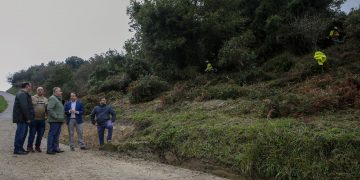 Media asiste al inicio de los trabajos de restauración y recuperación de terrenos agrarios en el monte La Picota con un presupuesto de casi 312.000 euros