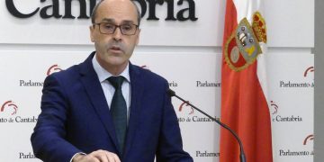El PP pide que se derogue el «nuevo tasazo» de basuras con el que «Sánchez quiere meter la mano en el bolsillo de todos los cántabros una vez más»