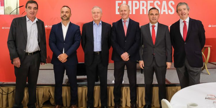 Arasti destaca el papel de la Agenda Digital de Cantabria para iniciar la transformación «profunda y ambiciosa» que necesita la región