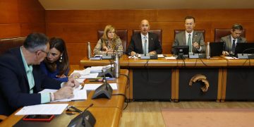 Salud da un «salto cuantitativo y cualitativo» en su presupuesto para lograr a final de legislatura cubrir y garantizar el gasto real sanitario «sin trampas, ni engaños»