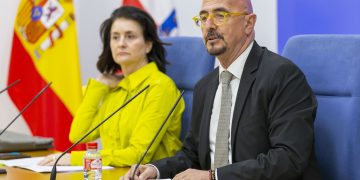 Salud incrementa más de un 6% su presupuesto para 2025 hasta alcanzar los casi 1.223 millones de euros, 72,9 más que este año