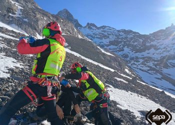 Localizan con vida al joven montañero desaparecido en Picos de Europa
