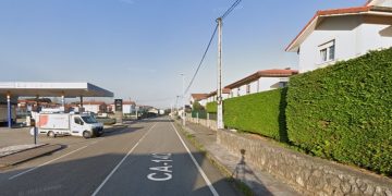 Fallece un motorista de 42 años en una colisión con un turismo en Villaescusa