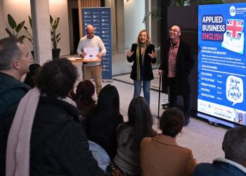 El Ayuntamiento de Santander impulsa la formación empresarial con un curso intensivo de inglés para negocios