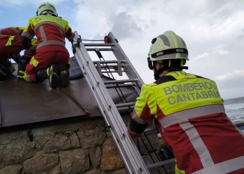 Cantabria afronta este domingo 49 incidencias por el temporal de nieve, lluvia y viento