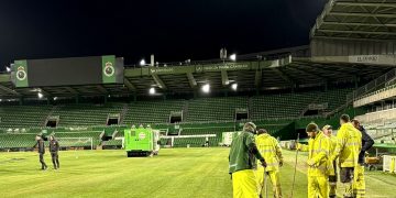 El Racing completa el césped de El Sardinero y ya se conoce el horario de partido copero ante el Celta