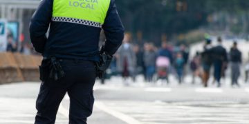 Positivo en drogas y sin permiso: Dos jóvenes interceptados en controles policiales en Santander