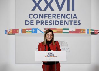 Buruaga lamenta la falta de acuerdos en la Conferencia de Presidentes y critica las «hipotecas» de Sánchez