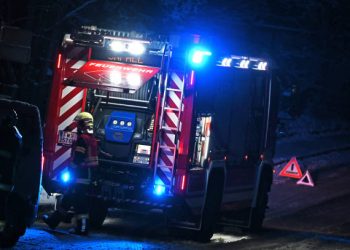 Un hombre protagoniza un intento de suicidio en Santander y es rescatado tras hora y media de tensión