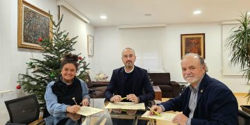 El Ayuntamiento de Torrelavega renueva su apoyo a la Sociedad Coral con subvenciones por 9.800 euros