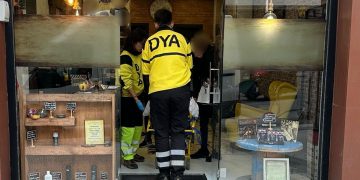 Se marea en una tienda de Castro Urdiales y es trasladado al centro de salud