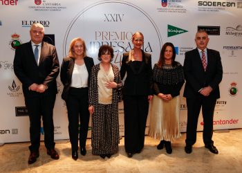 María Rosa Fernández, de Casa El Macho, recibe el Premio Empresaria 2024 de ADMEC