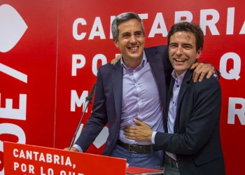 Zuloaga y Casares se verán las caras en las primarias del PSOE en febrero
