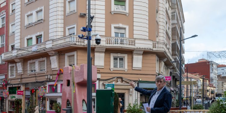 La Plataforma Salvar Torrelavega denuncia al Ayuntamiento por la instalación de cámaras de videovigilancia ilegales