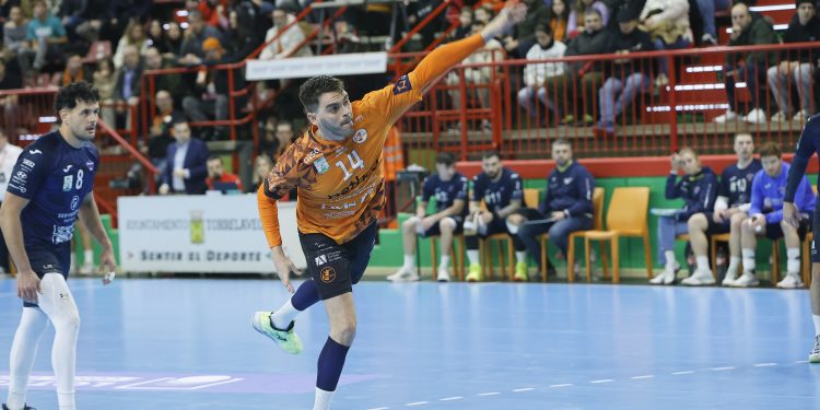 El reto de culminar una vuelta memorable por parte del BM Torrelavega