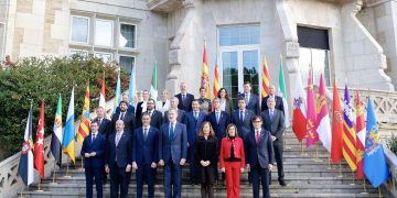 Pedro Sánchez defiende el modelo autonómico mientras crecen las tensiones por la financiación entre comunidades