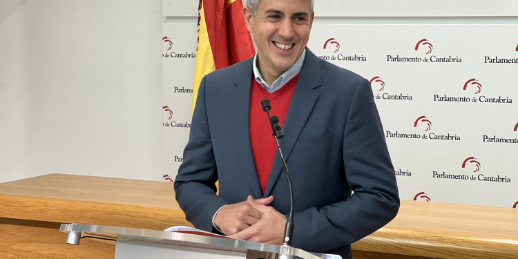 El PSOE de Cantabria estudia acciones legales para que se investigue el caos sanitario y la gestión de las listas de espera del Gobierno de Cantabria