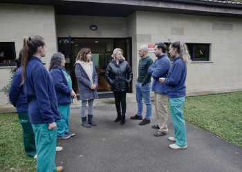 Susinos destaca la labor del Centro de Recuperación de Fauna Silvestre de Cantabria como “referente” en la reintroducción de los animales a su hábitat natural
