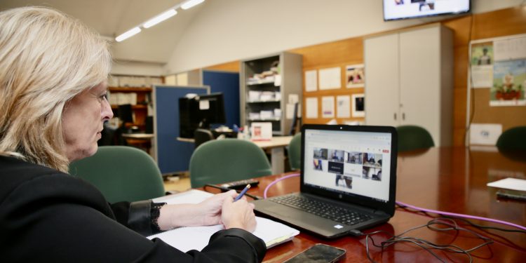 Cantabria insiste al Ministerio en la necesidad de incrementar la cuota del verdel y de la merluza norte