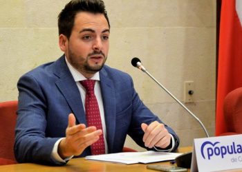 El PP de Cantabria insiste en rebajar la protección del lobo tras la decisión del Consejo de Europa