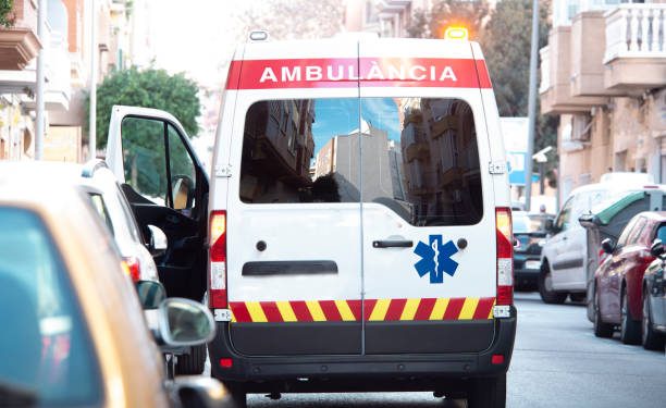 Un hombre de 68 años resulta herido tras ser atropellado fuera de un paso de peatones en Santander