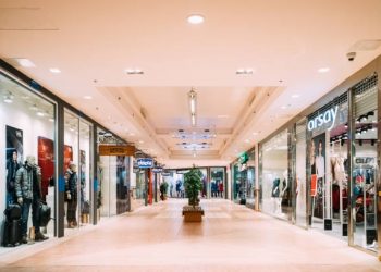 Cantabria fija los domingos y festivos de apertura comercial para el año 2025