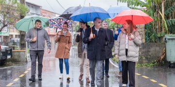 Media inaugura en Ampuero varias actuaciones de mejora del asfaltado con una inversión de más de 130.000 euros