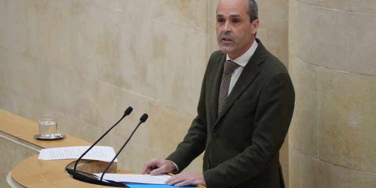 «Las grandes obras del Gobierno de Cantabria se están ejecutando en tiempo y forma, aunque le pese a Zuloaga», Juan José Alonso