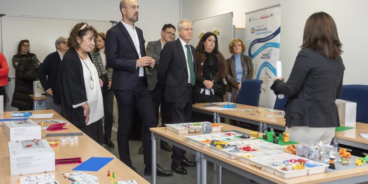 El Centro de Orientación y Emprendimiento de Cantabria apostará por la formación continua y la innovación para impulsar la reinserción laboral en la comunidad