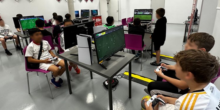 Arranca el programa navideño de actividades juveniles en Cantabria con ‘Juventud al máximo’