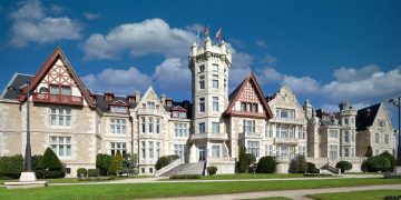 Pedro Sánchez reúne mañana a los líderes autonómicos en Santander con la financiación autonómica como tema central