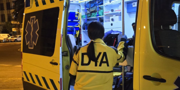 Una persona trasladada al Centro de Salud Cotolino tras perder el conocimiento