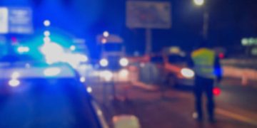 Un joven bajo los efectos del alcohol causa un accidente en la Avda. Juan de la Cosa