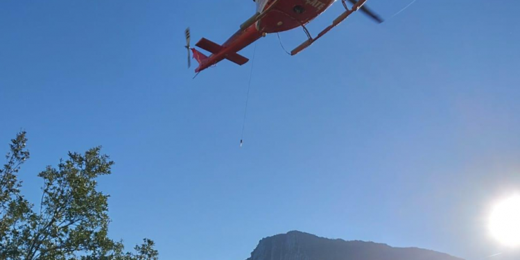 Rescatado un escalador madrileño con un tobillo roto en Ramales de la Victoria