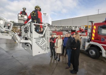 El Gobierno de Cantabria dota a su cuerpo de bomberos de dos nuevas autoescalas