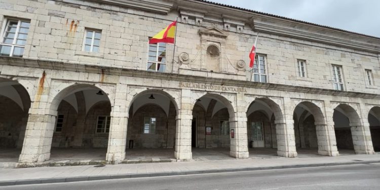 El Parlamento de Cantabria decide este viernes los presupuestos y medidas fiscales para 2025
